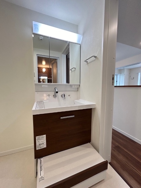 洗面設備　同間取り他号室写真