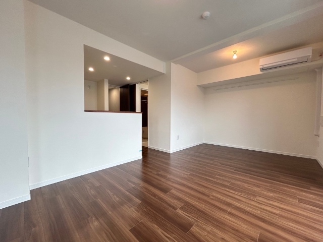 居室・リビング　同間取り他号室写真