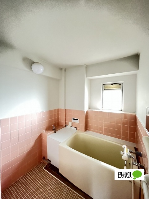 バス・シャワールーム　５Ｂ