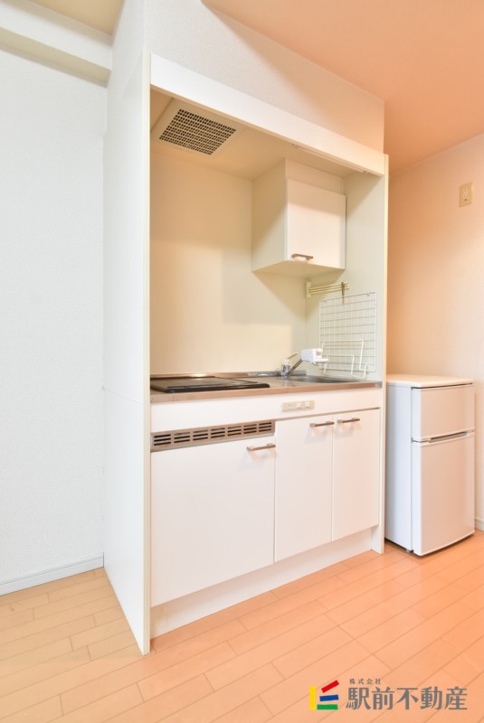 キッチン　ＩＨ２口コンロ付き