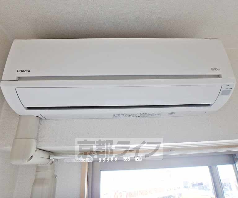 その他設備　真夏と真冬のお部屋を快適にしてくれます