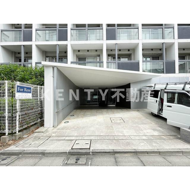 エントランス　建物の内部です