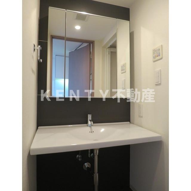 洗面設備　洗面所です