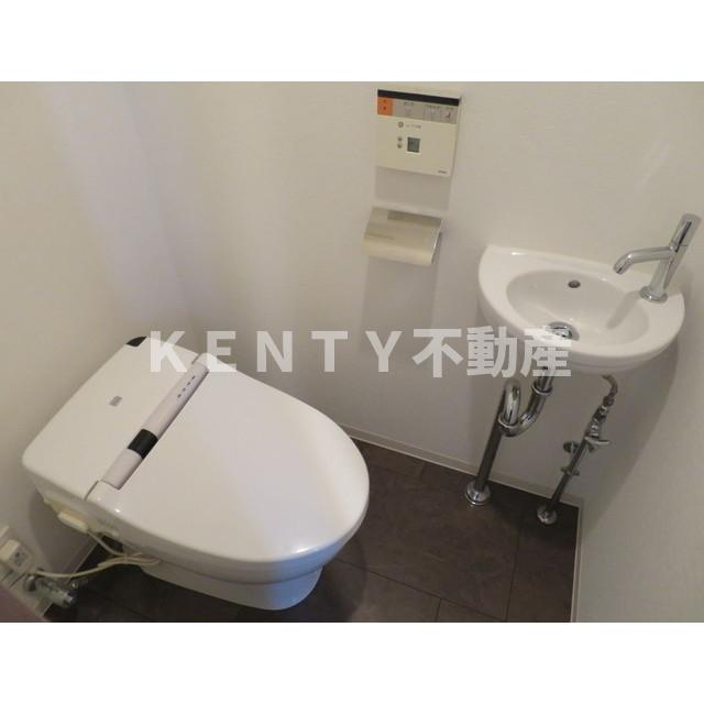 トイレ　ゆったりとした空間のトイレです