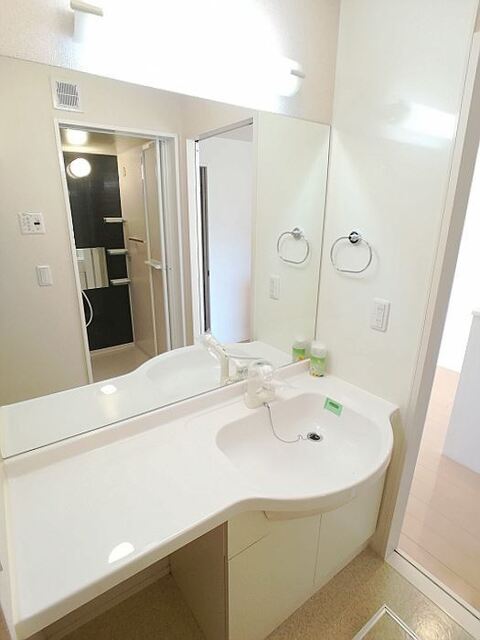 洗面設備　カウンター洗面台