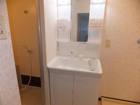 洗面設備　洗髪洗面化粧台