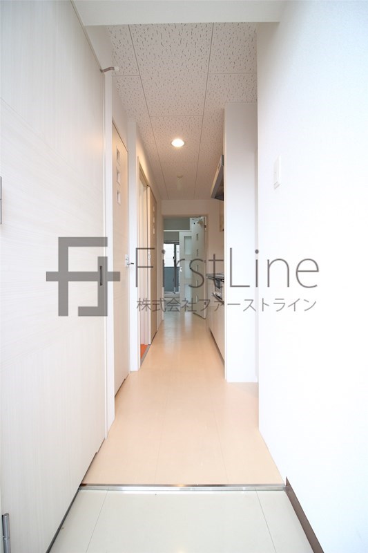 玄関　402号室参照