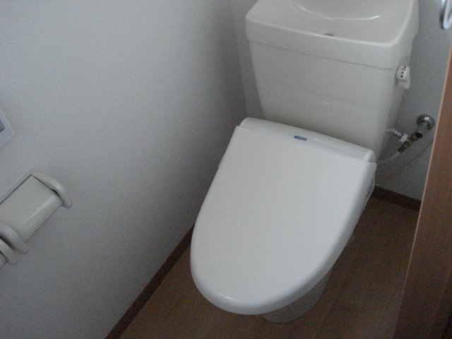 トイレ　シャワー付トイレ