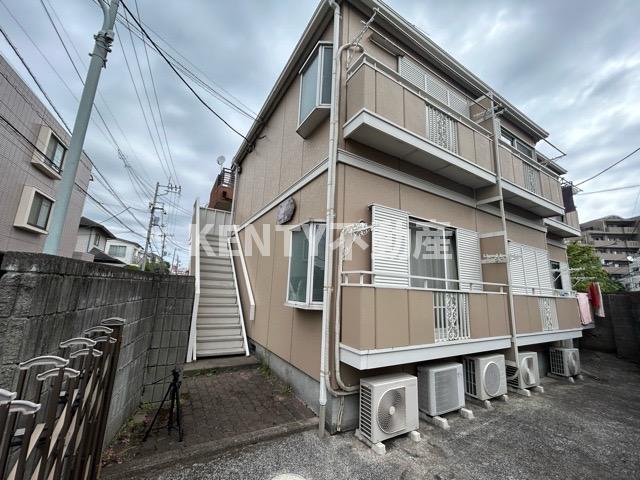 建物外観　落ち着いた雰囲気の外観です