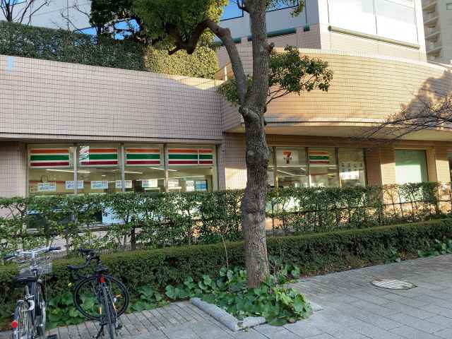 コンビニ　セブン－イレブン聖路加タワー店（コンビニ）まで1292m
