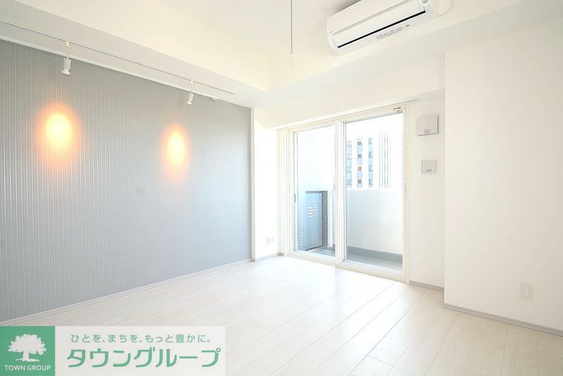 居室・リビング　カラータイプ異なります