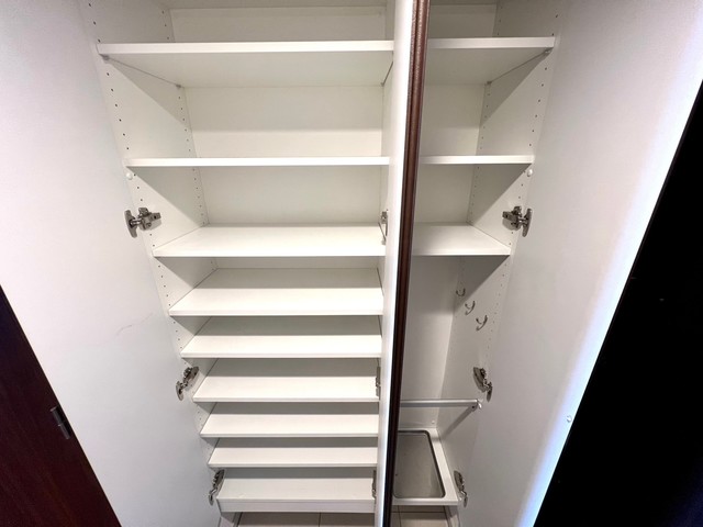 収納　シューズボックス