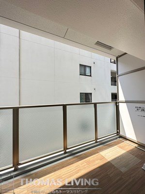 バルコニー　※別号室の参考写真になります。