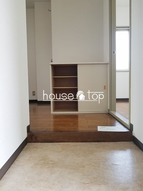 玄関　シューズボックス付き！