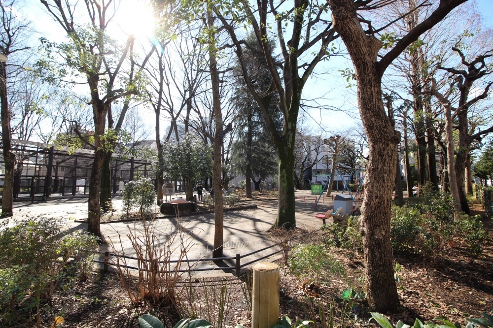 公園　文京宮下公園（公園）まで310m