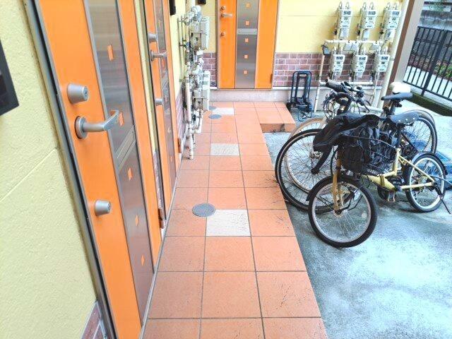 その他共有部分　駐輪等のスペースもあります