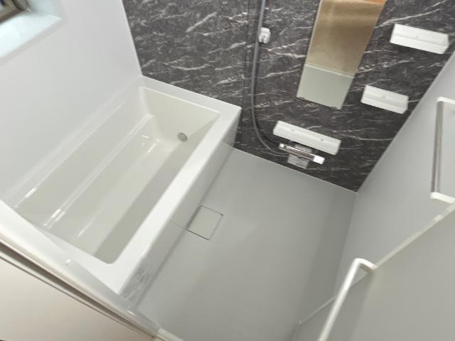 バス・シャワールーム　バス（イメージ）