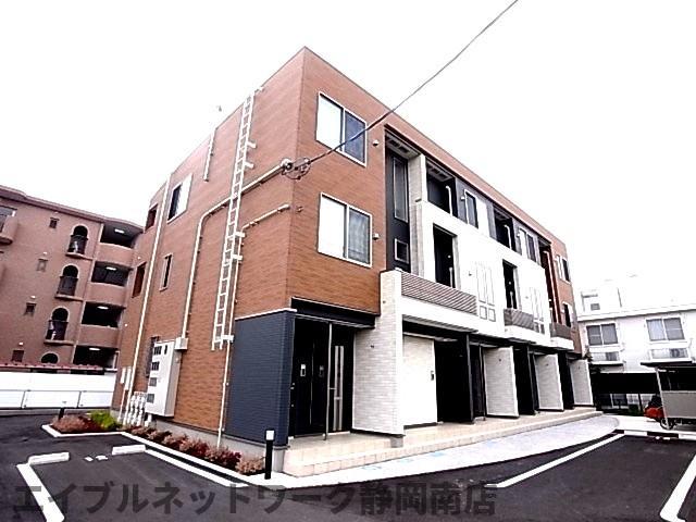 建物外観　おしゃれな外観です