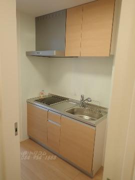 キッチン　IH付システムキッチン（イメージ）