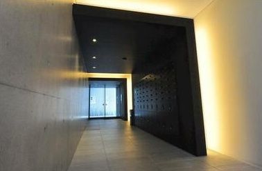 エントランス　毎日通るエントランス♪