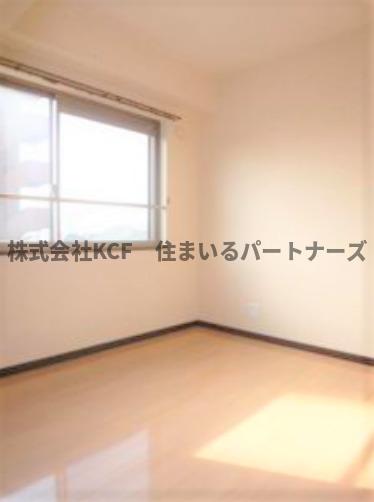 その他部屋・スペース　使い勝手のいい寝室です