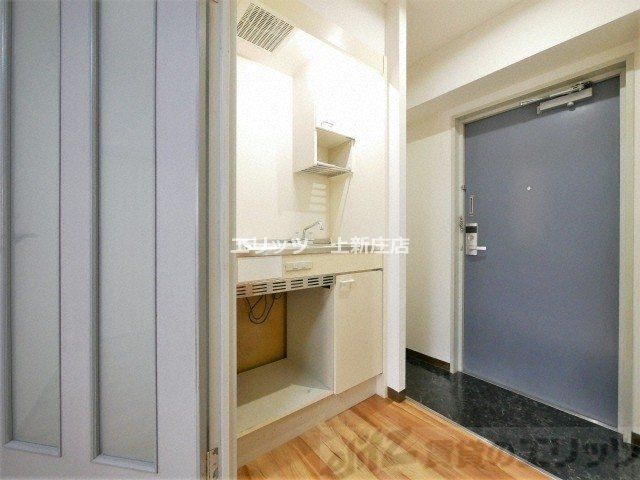 キッチン　バルコニー