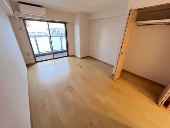 居室・リビング　※別部屋の写真です