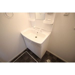 洗面設備　C号室内装写真※無断転載はご遠慮ください