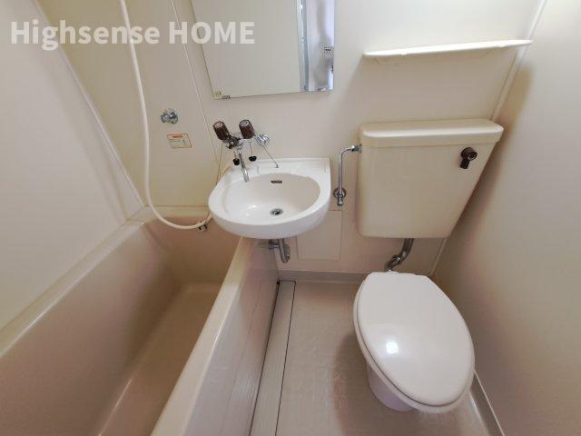 バス・シャワールーム　日々の疲れを癒すお風呂付です