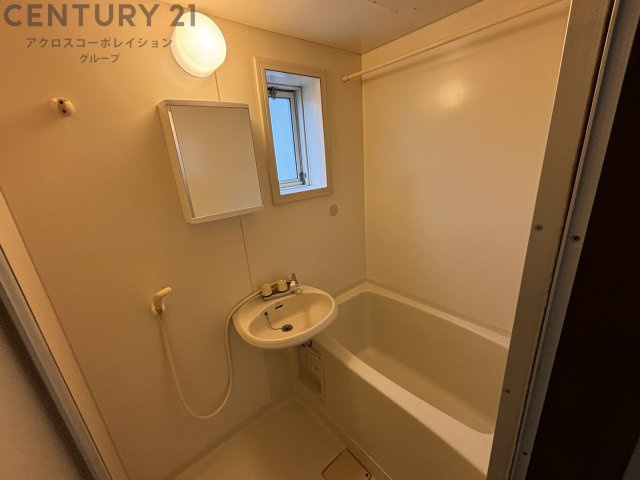 バス・シャワールーム　落ち着く空間のバスルーム♪