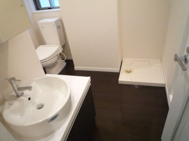 トイレ　★ひろびろトイレスペース★