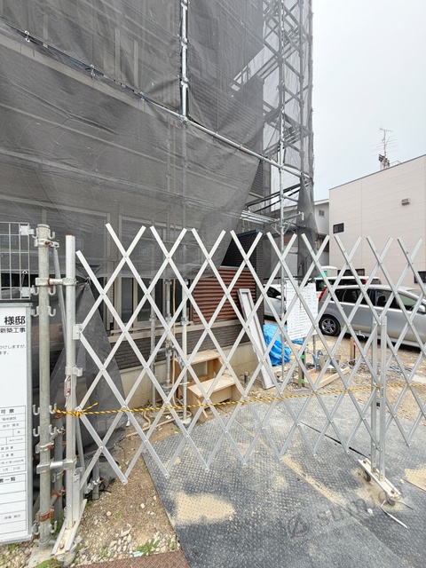 エントランス　オートロック・宅配ボックスついています♪