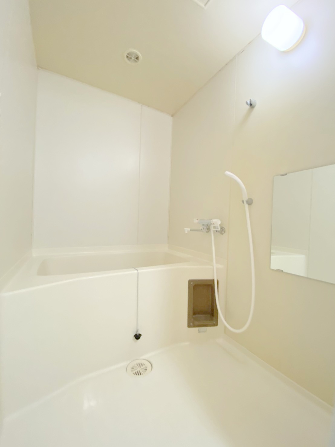 バス・シャワールーム　きれいなお風呂で快適バスタイム♪