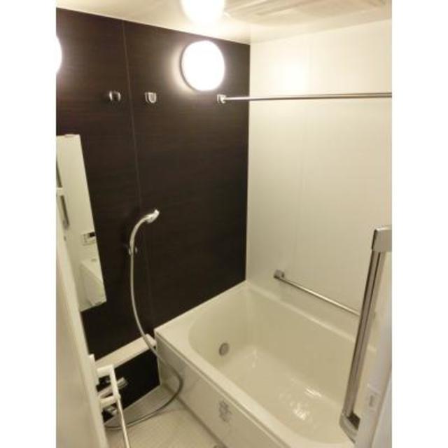 バス・シャワールーム　※写真は同タイプ住戸です。