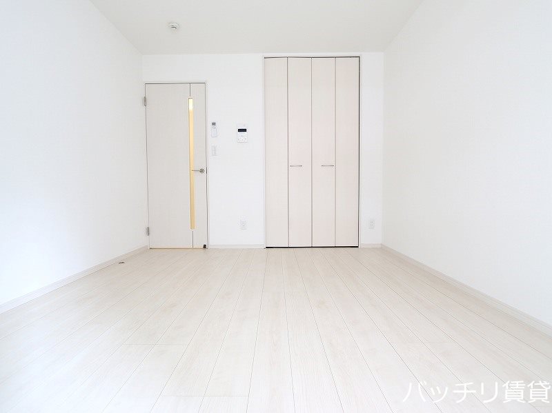 居室・リビング　※同型タイプ写真の為、現状優先。