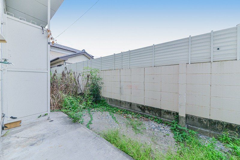 バルコニー　庭