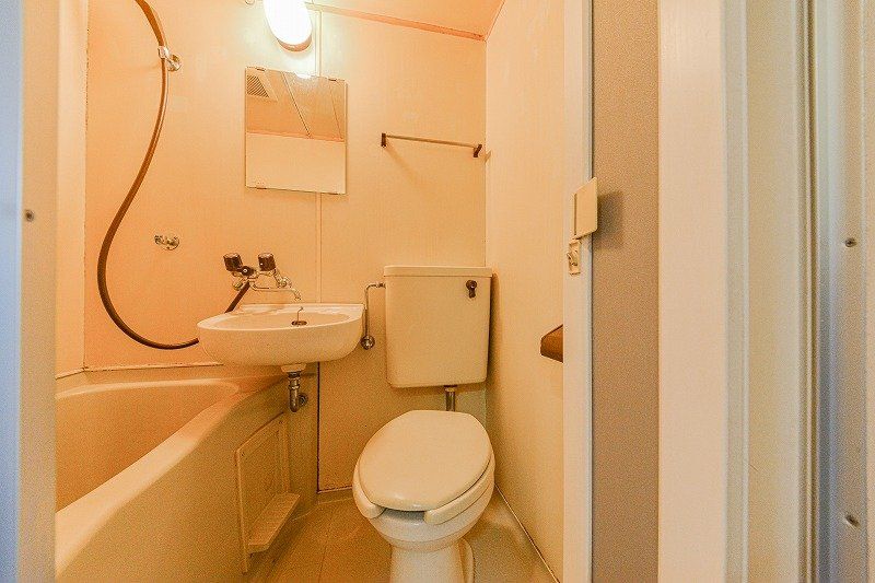 バス・シャワールーム　トイレ