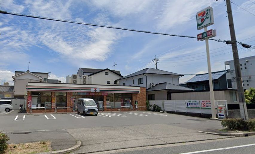 コンビニ　セブンイレブン名古屋稲永団地前店（コンビニ）まで260m