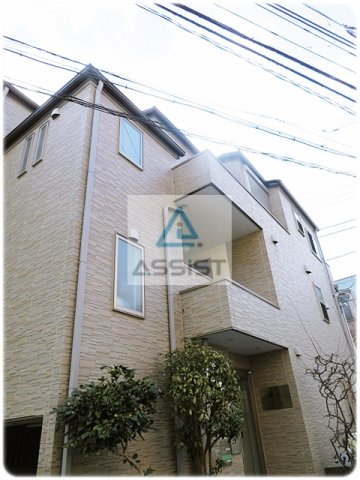 建物外観　落ち着いた雰囲気の外観です