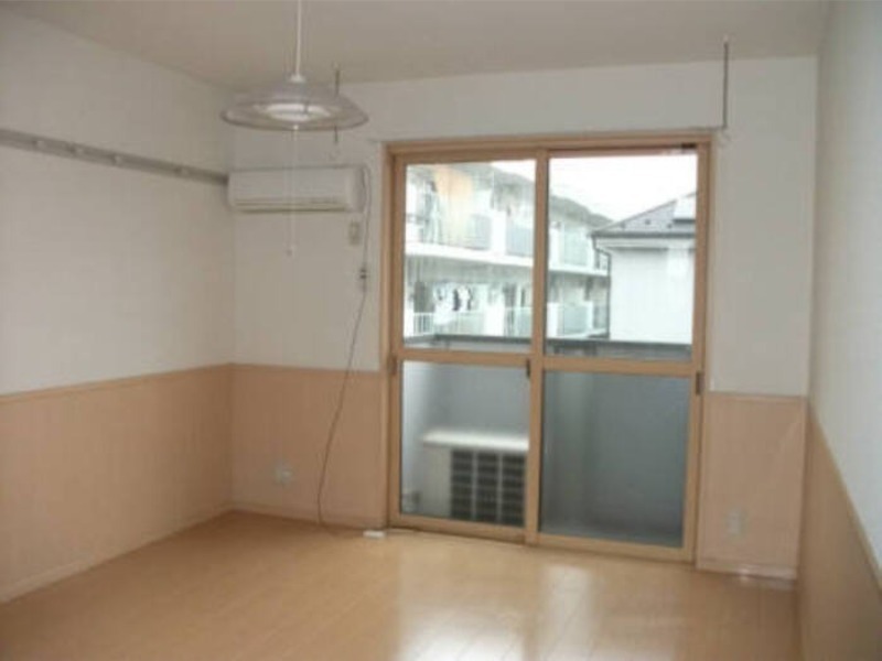 居室・リビング　図面と現状に相違がある場合には現状を優先