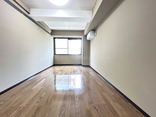 居室・リビング　写真は201号室です（参考）