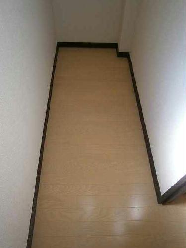 収納　収納スペース