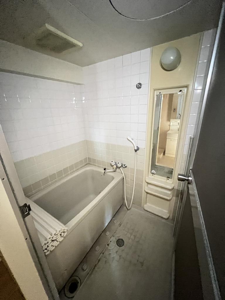 バス・シャワールーム　※他部屋参考写真