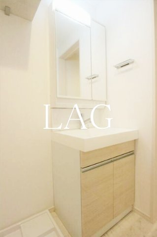 洗面設備　洗面台です。