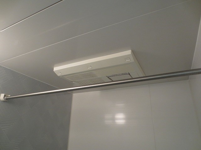 その他　浴室乾燥機付き