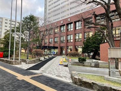 役所　札幌市東区役所（役所）まで969m