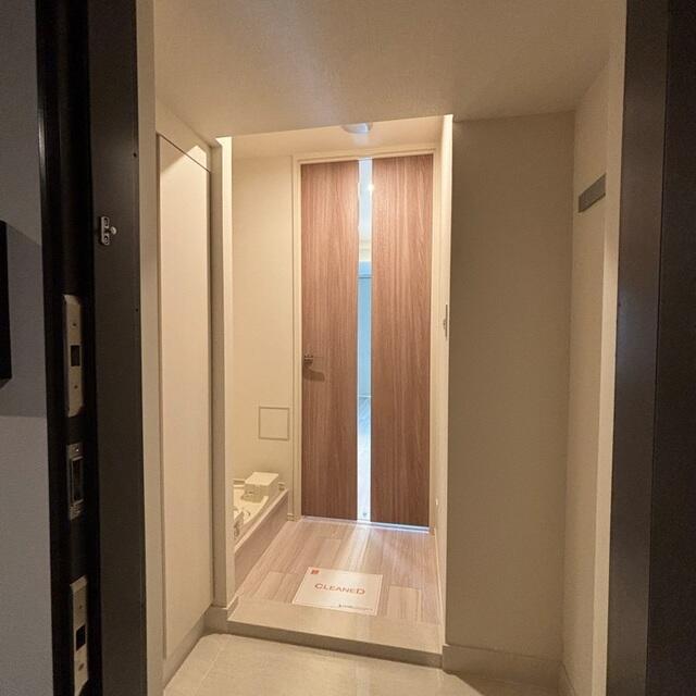玄関　※写真は同タイプ住戸です。