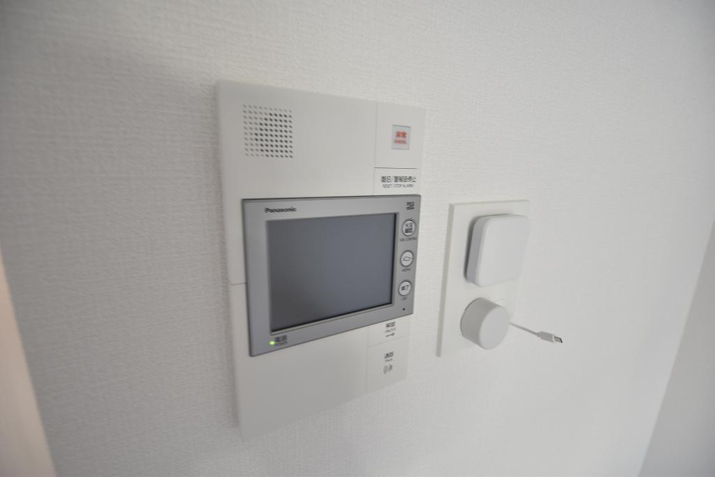 セキュリティ　カメラ付インターホン
