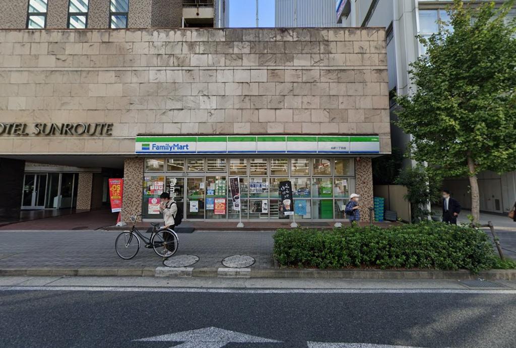 その他　ファミリーマート名駅二丁目店（その他）まで586m