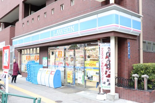 コンビニ　ローソン 寿三丁目店（コンビニ）まで303m